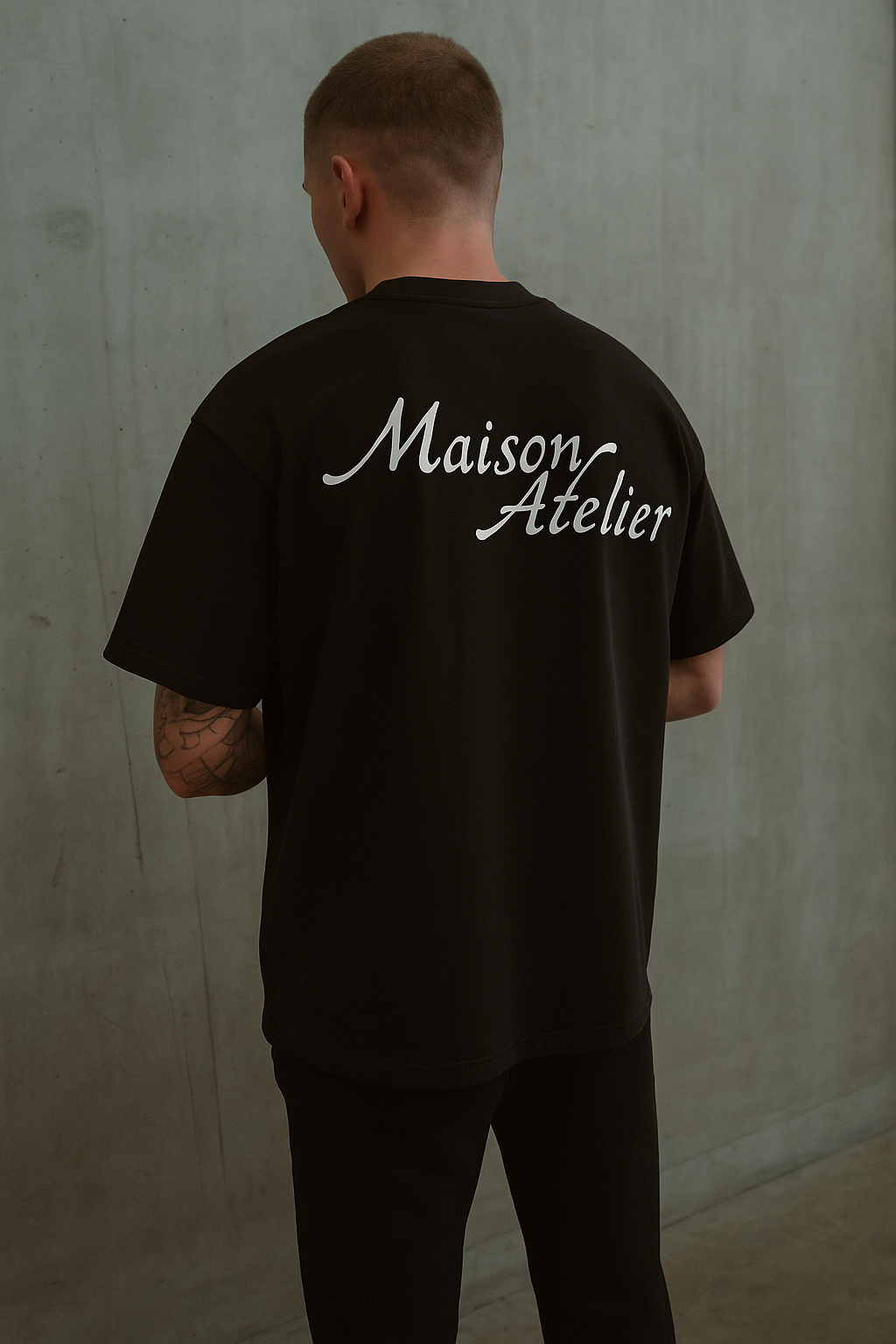 Maison Atelier Signature Noir Tee